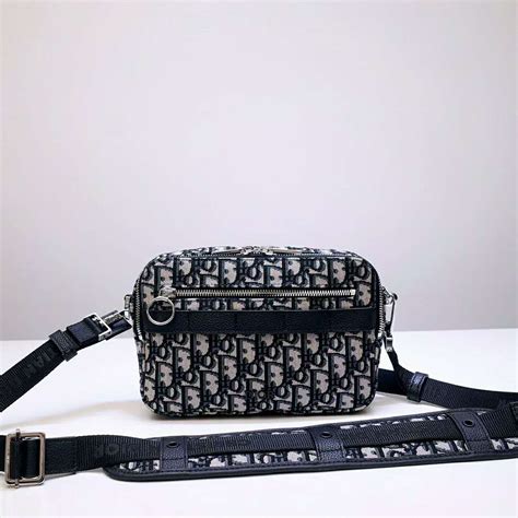 Safari Messenger Bag Black Dior Oblique Jacquard.